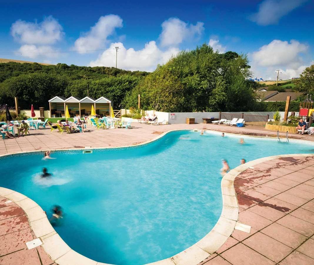Porth Retreat At Newquay Bay Resort Buitenkant foto